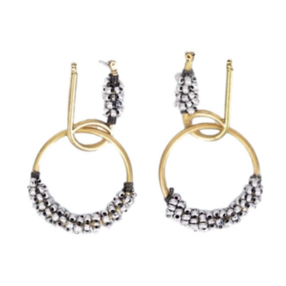 Seed Bead Hoop Earrings Goldtone Metal - Picture 1 of 7
